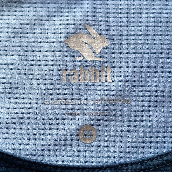 Run in Rabbit tech shirt - Picture 4 of 4